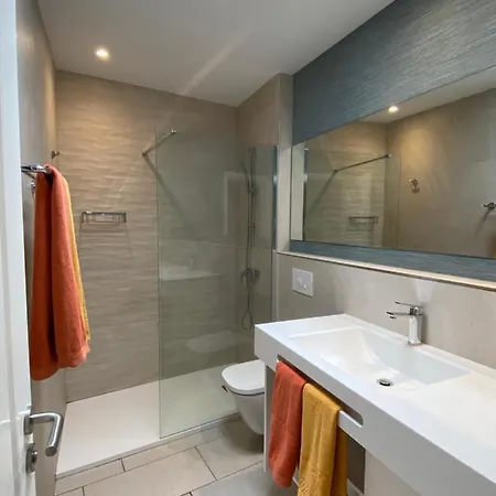 Granada Apartment